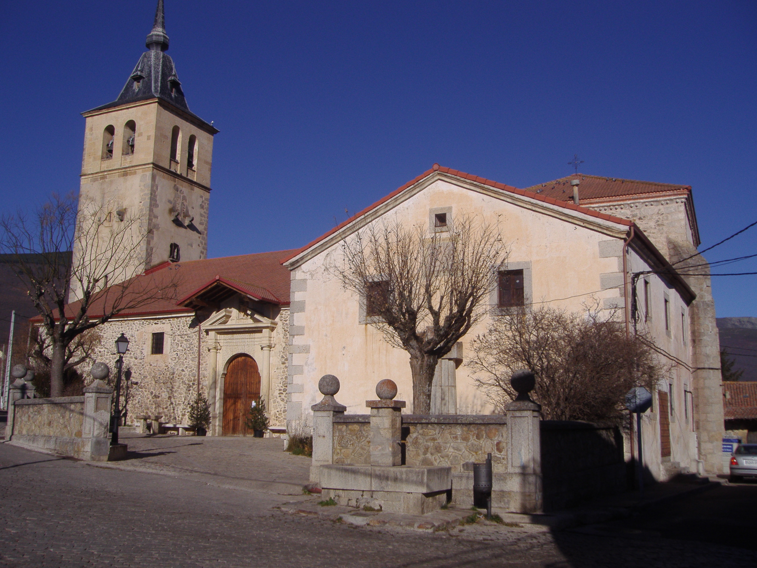 Iglesia parroquial de San Andrés Apóstol