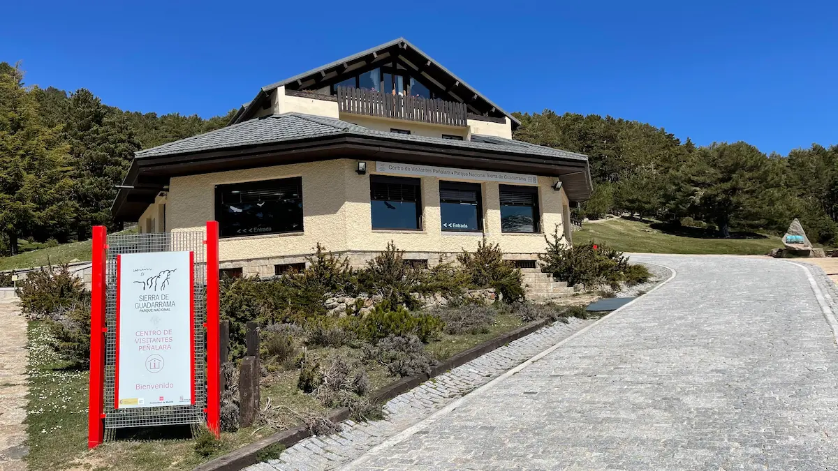 Centro de Visitantes Peñalara - Parque Nacional Sierra de Guadarrama