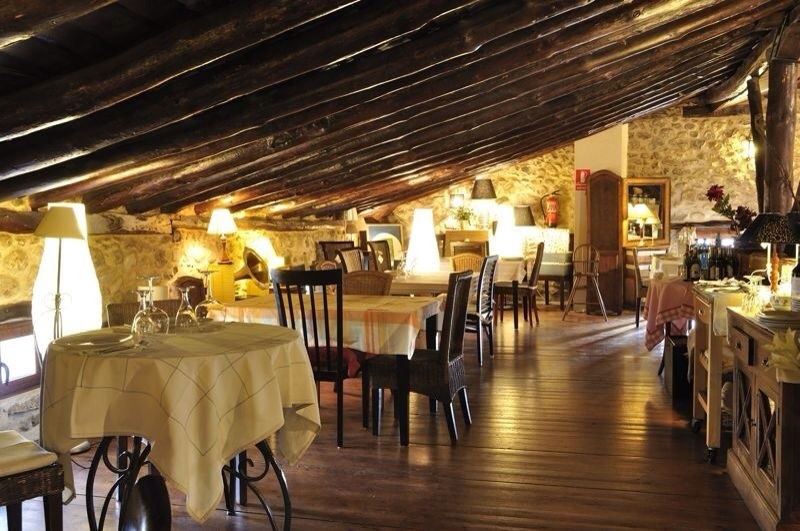 Caldea — comedor (Ayuntamiento directorio)